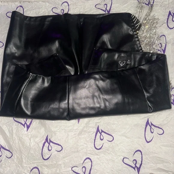 Windsor Black Mini Skirt with Silver Accents - Picture 5 of 5